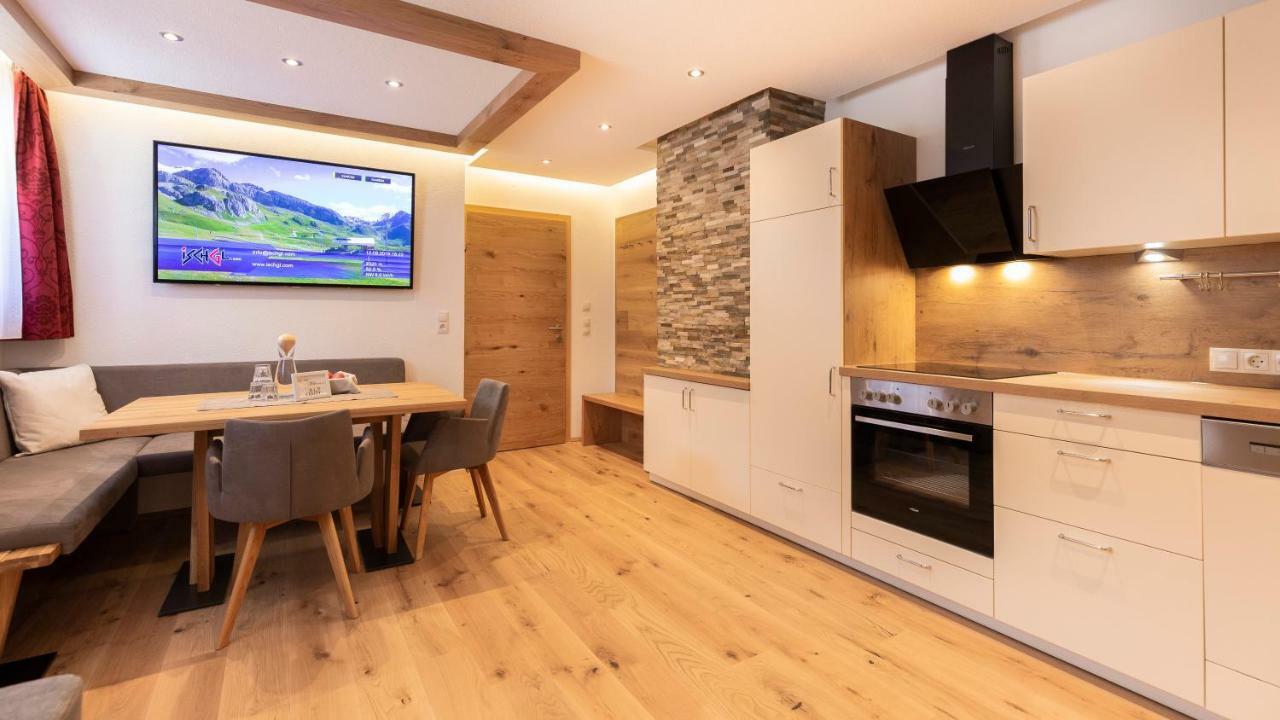 Alp Chalet In Kappl Bei Ischgl Екстериор снимка